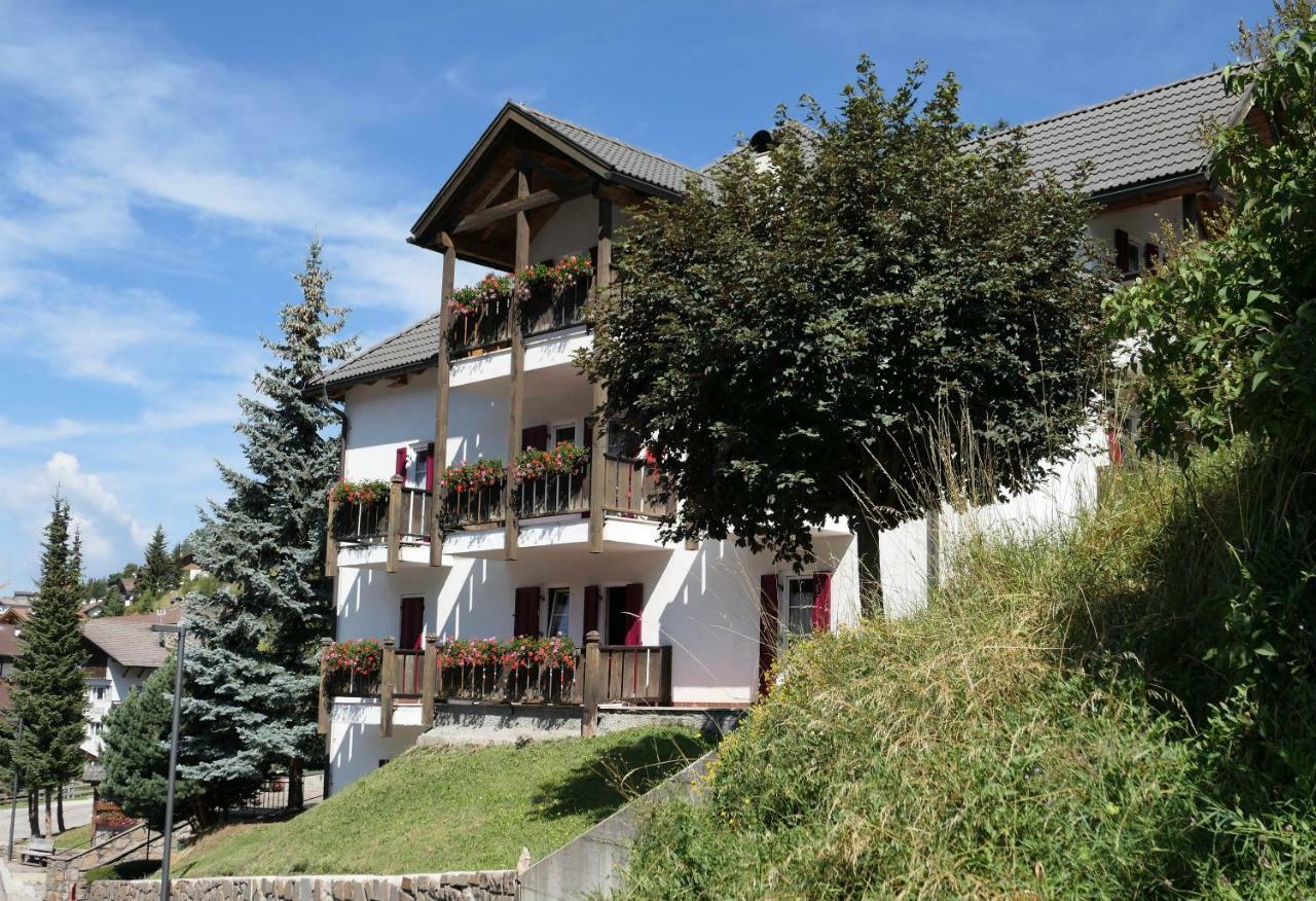 Apartments Casa Metz Santa Cristina Val Gardena Zewnętrze zdjęcie