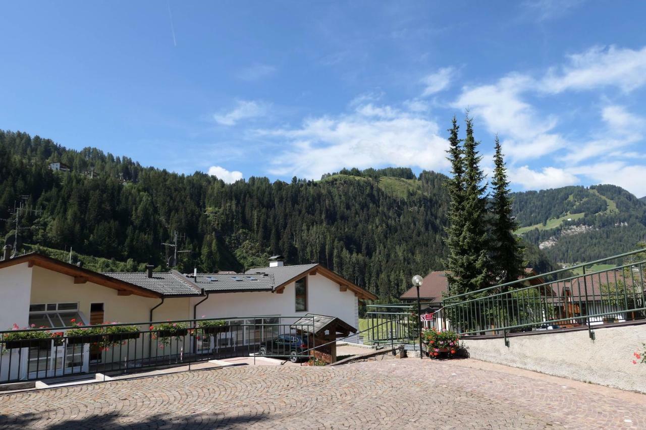Apartments Casa Metz Santa Cristina Val Gardena Zewnętrze zdjęcie